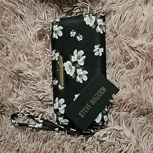 Gifted Steve Madden Wristlet wallet